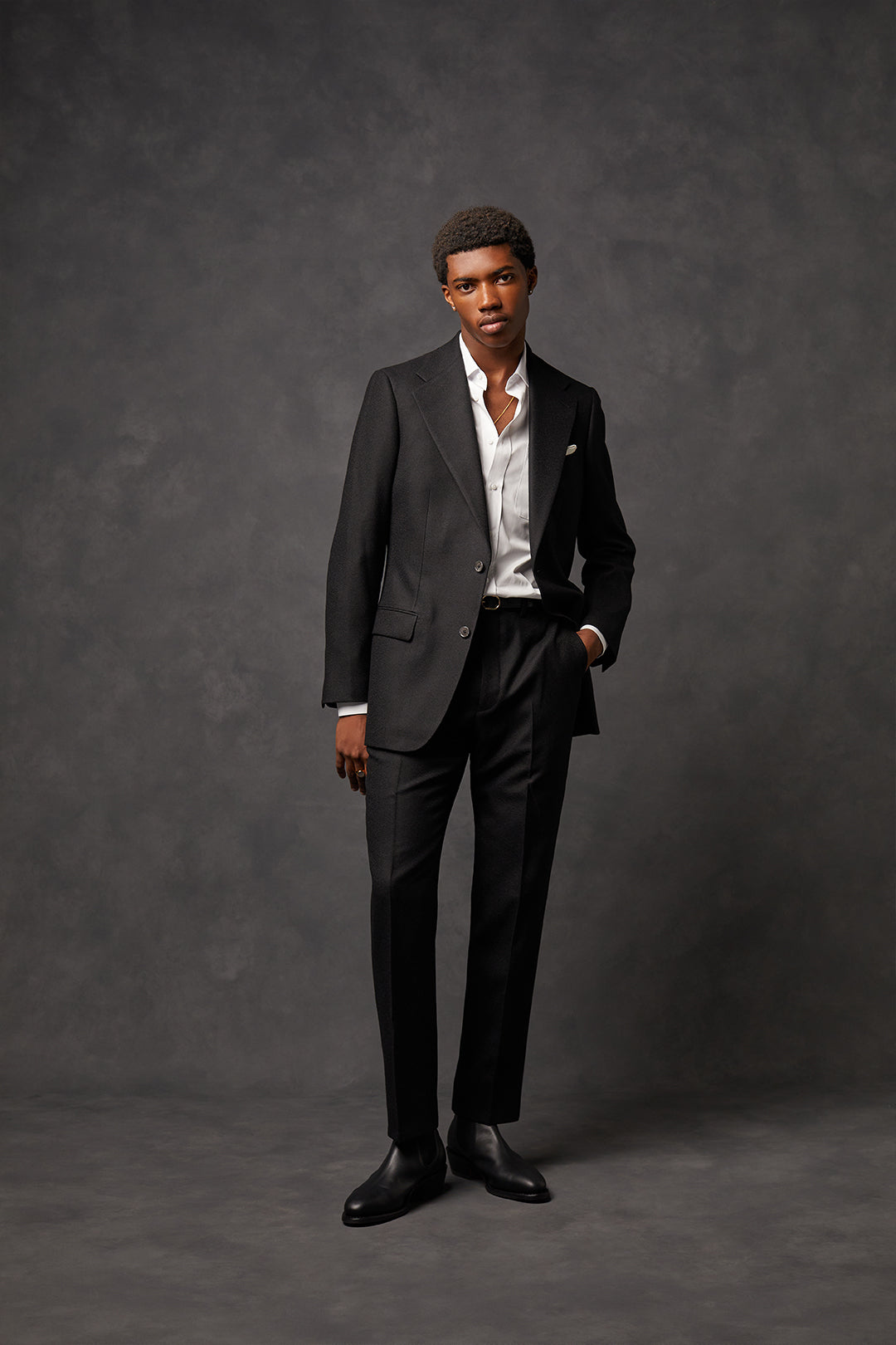 Black Single Breasted Peak Lapel Suit - Oscar Hunt