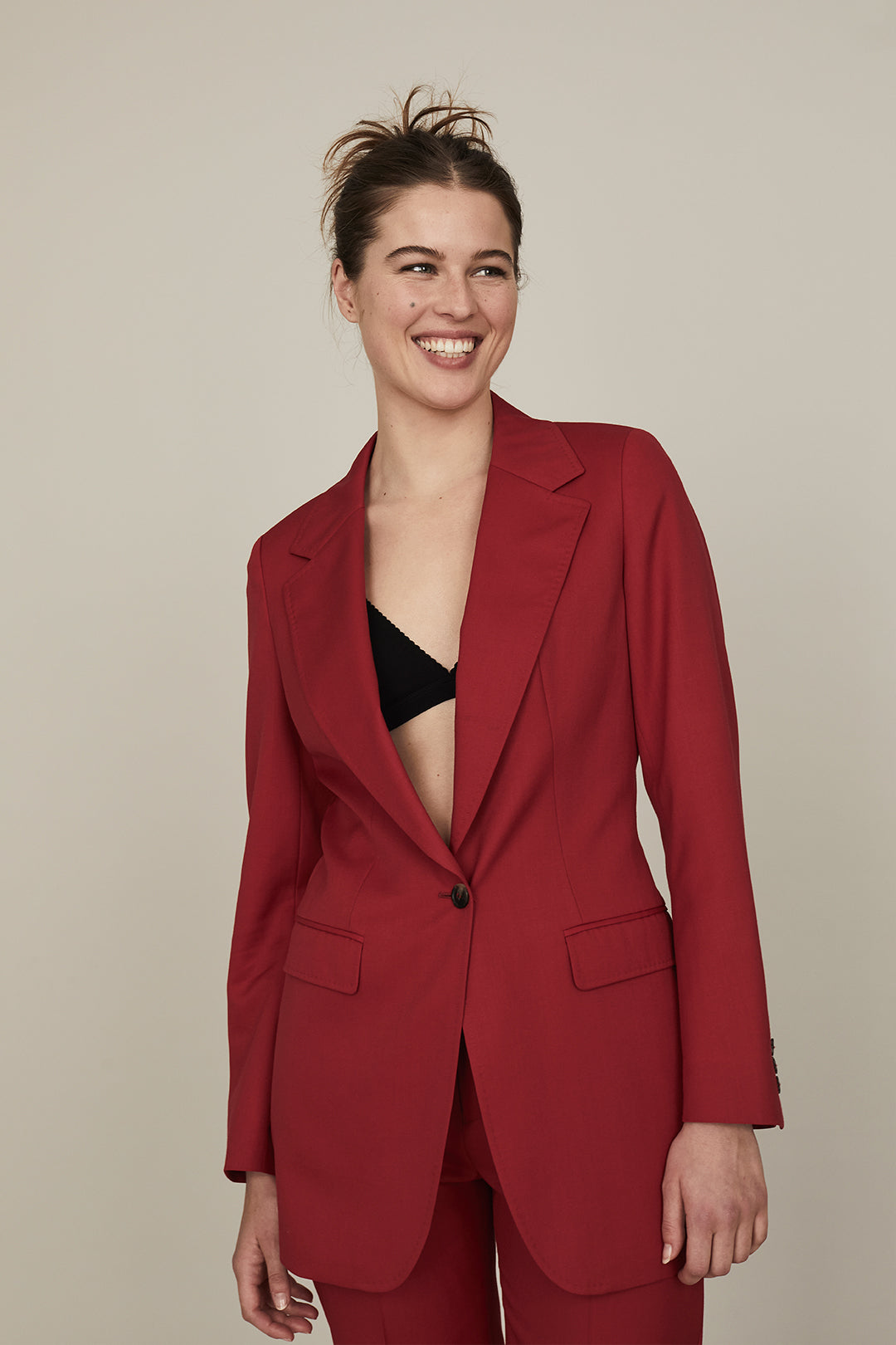 Red Serge Single Breasted Suit - Oscar Hunt