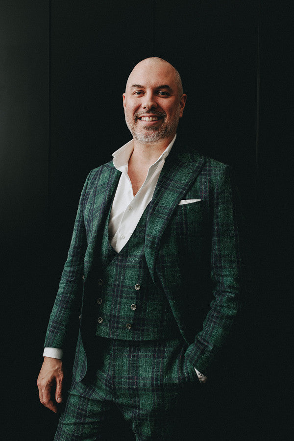 SUIT COLOURS TO SUIT YOUR SKIN TONE | Oscar Hunt SUIT COLOURS TO SUIT YOUR SKIN TONE | Oscar Hunt