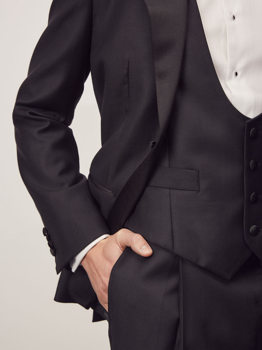 Black 3 piece tuxedo - Oscar Hunt